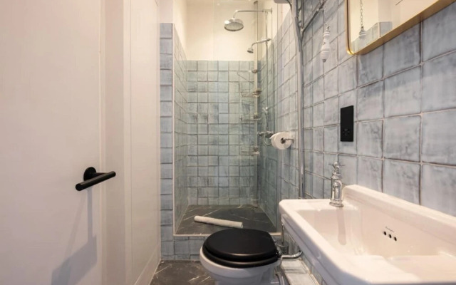 The Camden Arms - Bright and Charming 2bdr Flat