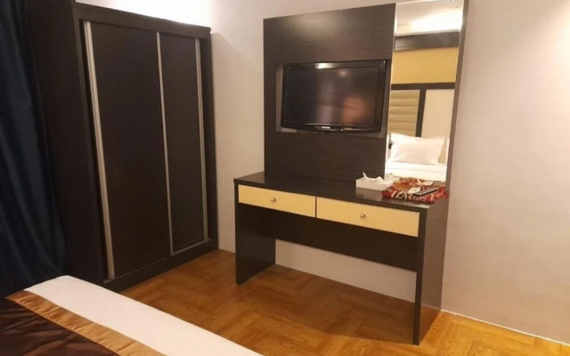 Mera Park Hotel