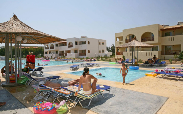 Akti Beach Club