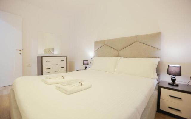 Miku Apartment-Amazing 1BD At Wilson Squear