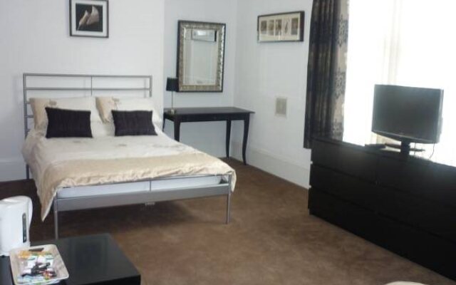 Mowbray Guest House