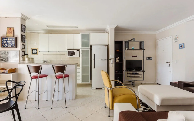 Spacious Apartment With Pool in Jurere Chr025