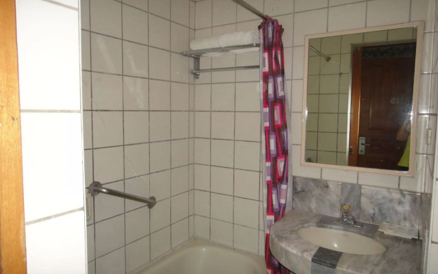 Holiday Plaza Hotel - Cebu