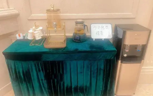 Vienna Classic Hotel (Shantou Little Park)