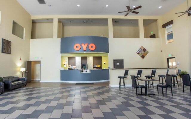 OYO Hotel Knoxville TN Cedar Bluff I-40