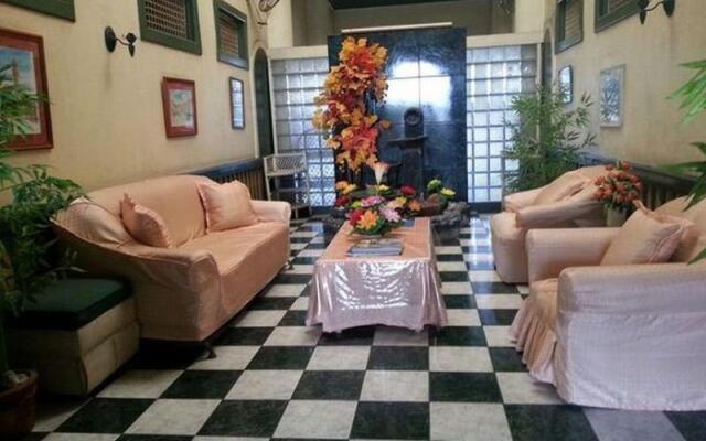Ramberry Hotel
