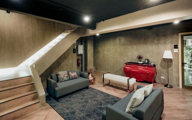 Collection O The Spades Hostel