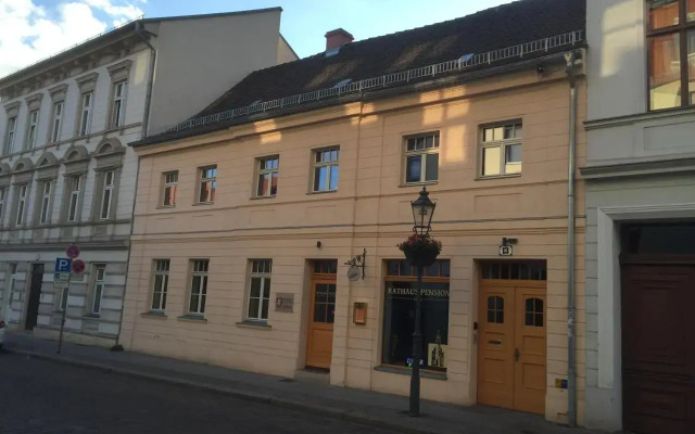 Rathaus-Pension 1685