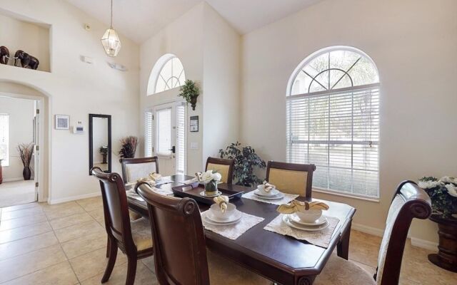 Anthea's Orange Tree 4 Bedroom Home