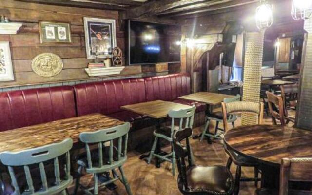 The Spiceship Inn
