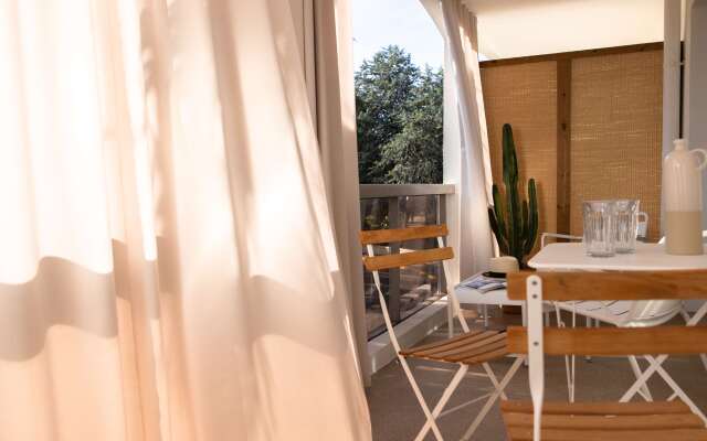 MOB Hotel Cannes