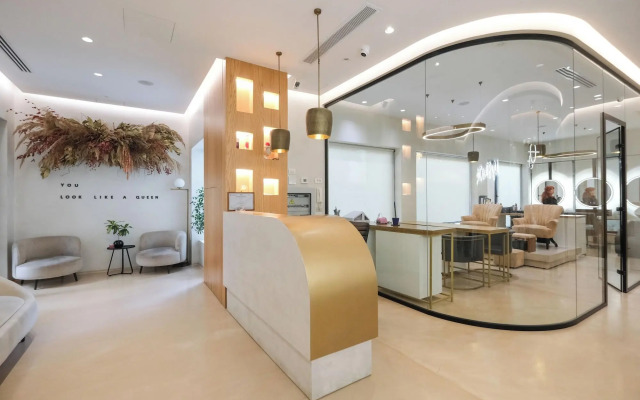 Golden City Hotel, Tirana