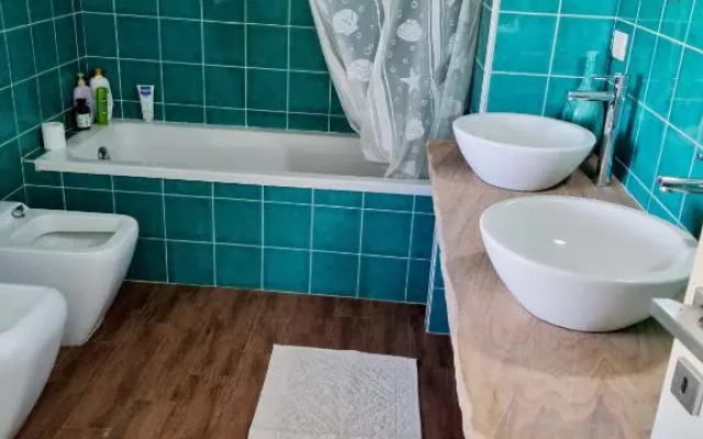 AnThoS, casa con giardino a pochi minuti da Alghero