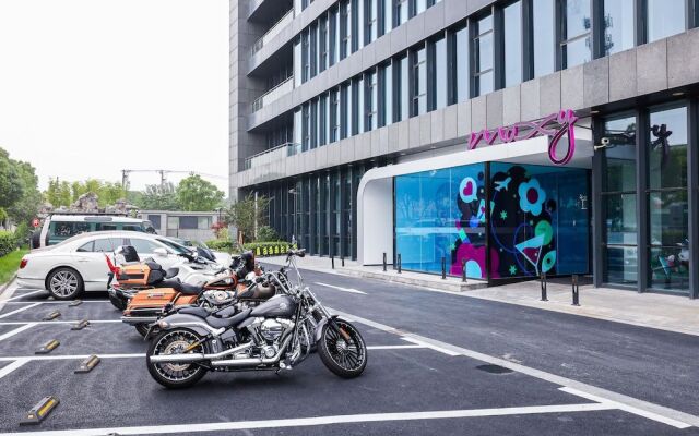 Moxy Shanghai Hongqiao NECC