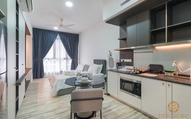 Millerz Square Kuala Lumpur, Travelet