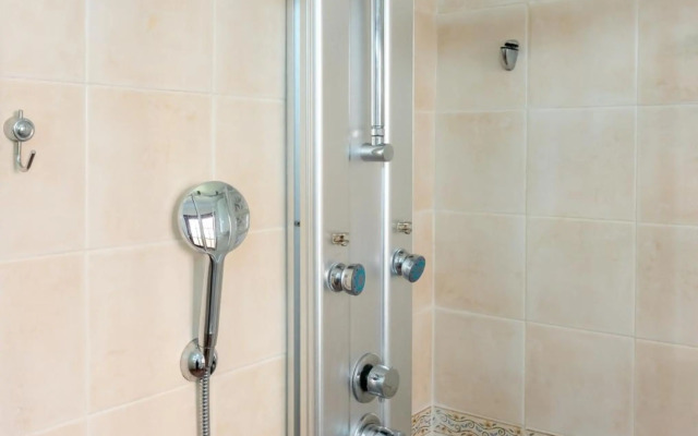 Planta baja en Club Salino con piscina comunitaria