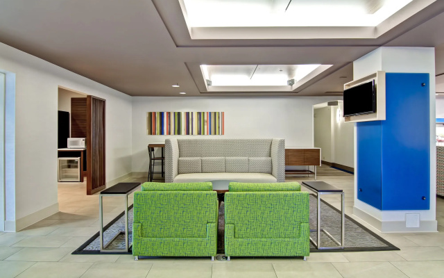 Holiday Inn Express Kamloops by IHG