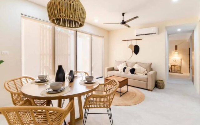 Beautiful Apartment In La Veleta