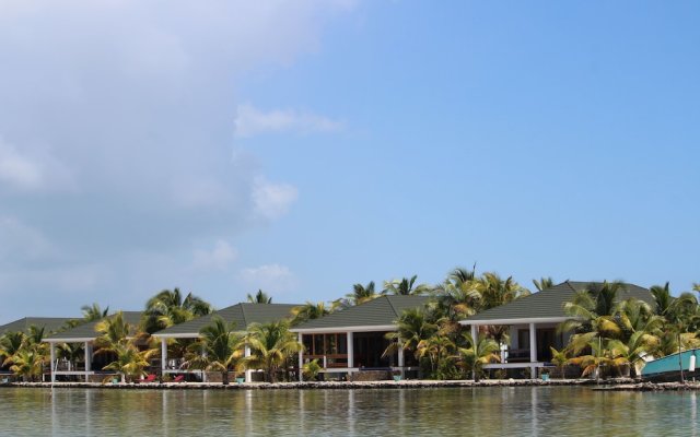 Turtle Island Resort