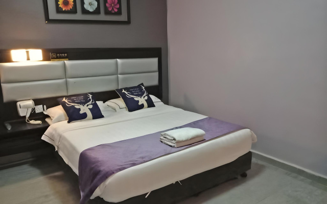 T Hotel