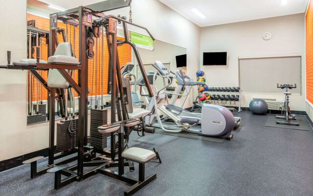 La Quinta Inn & Suites by Wyndham Gainesville