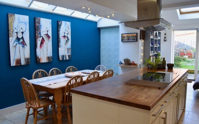 Spacious 3 Bedroom Family Home