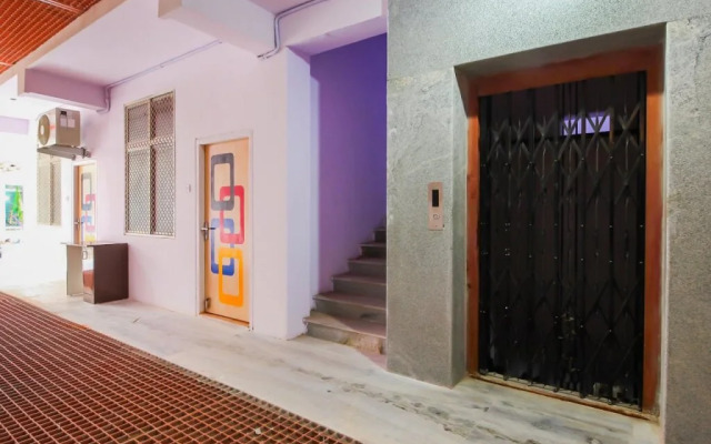 Hz Lodge by OYO Rooms