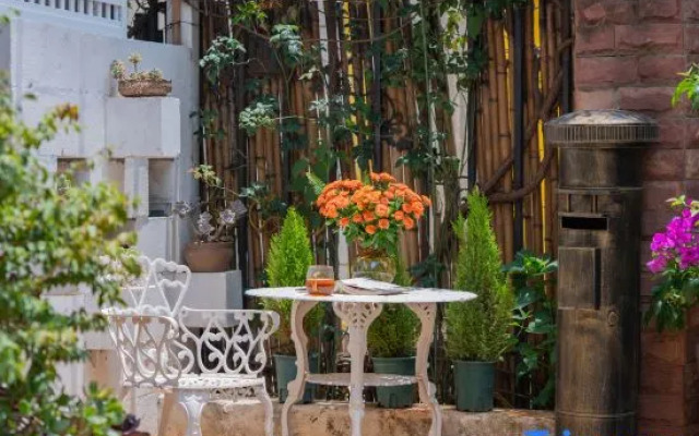 Yihuaxuanting Homestay (Kunming Dianchi Haitang Dam)