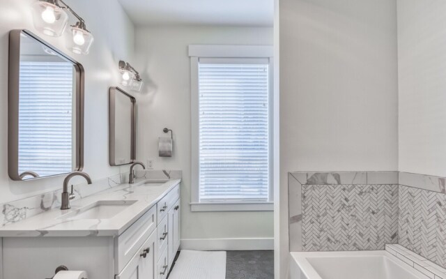 Drift Away Olivia Beach