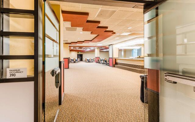 Radisson Hotel Denver Southeast