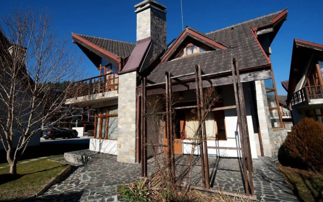 Redenka Holiday Club