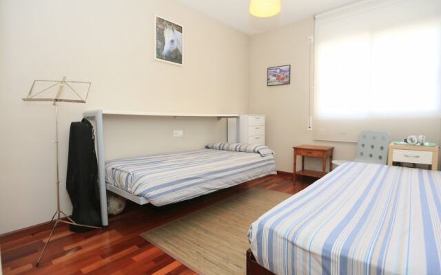Apartamento Moderno Para 8 Personas en Cambrils