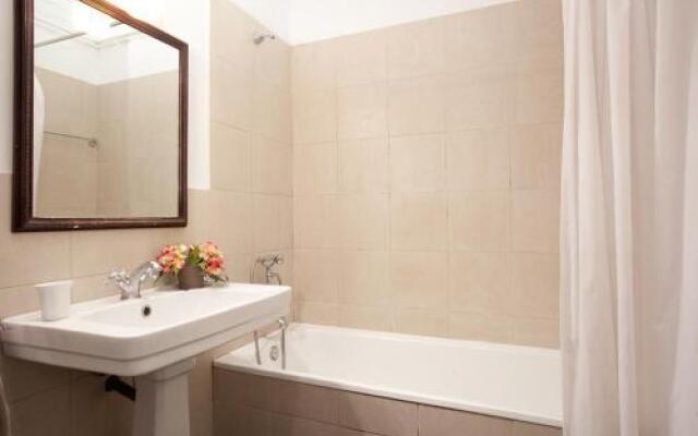 Letsgo Camp Nou Apartment