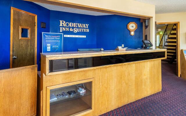 Rodeway Inn & Suites Hwy 217 & 26 W