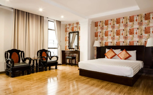 Little Brick Saigon Hotel