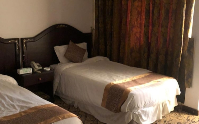 OYO 550 Royal Al-Nasr Hotel