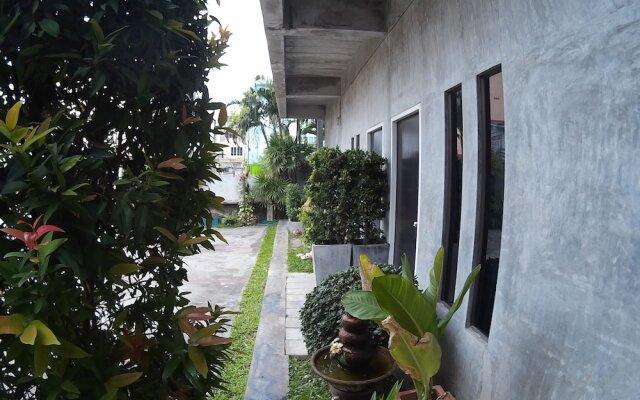 Shanya Guesthouse
