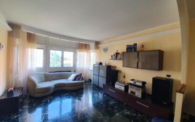 Flat 2 Bedrooms - Genoa