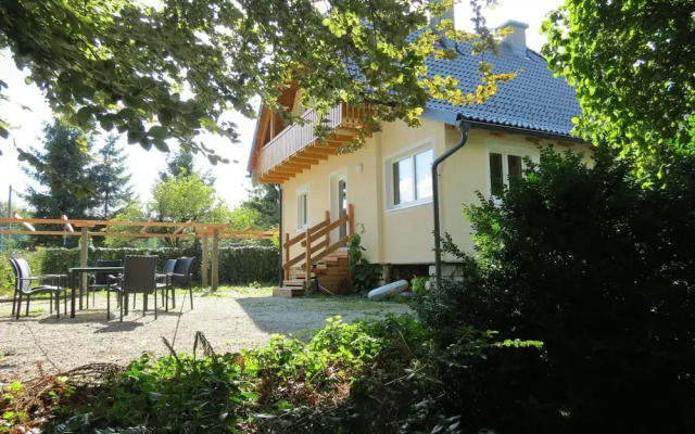 Pretty Holiday Home in Bodensdorf am Ossiacher See