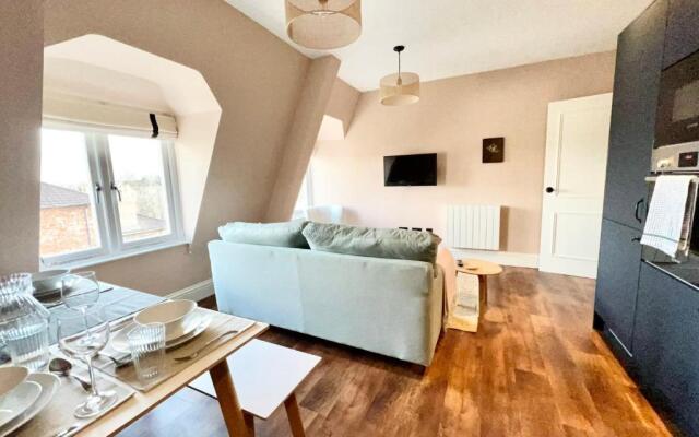 Redland Suites - Apartment 7