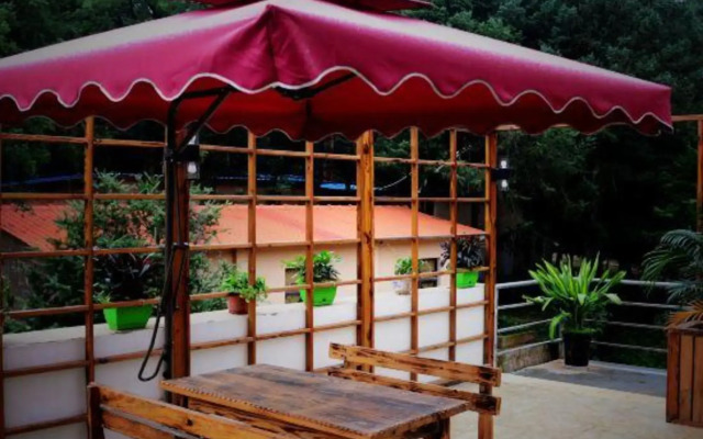Blue Moon Valley Hot Spring Hotel