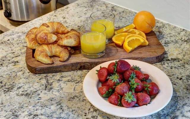 Mountain Thunder Lodge 1201 2 Bedroom Condo