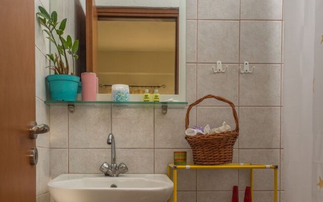 Kalamaki Sight Irene's