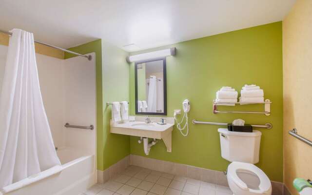 Sleep Inn & Suites Dover University Area