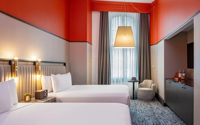 The Pelham Hotel