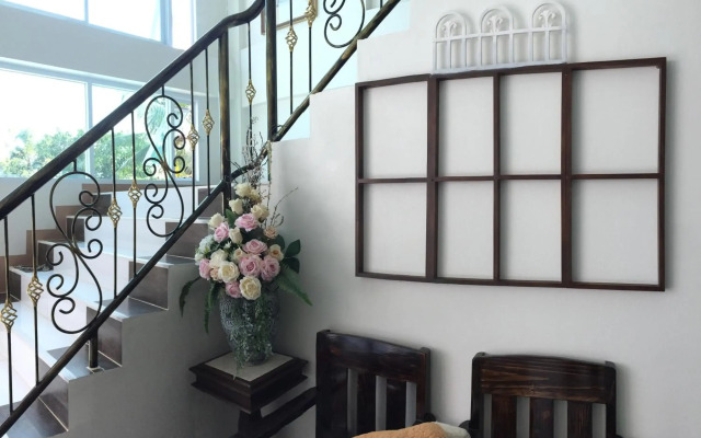 Maesot Siri Hotel
