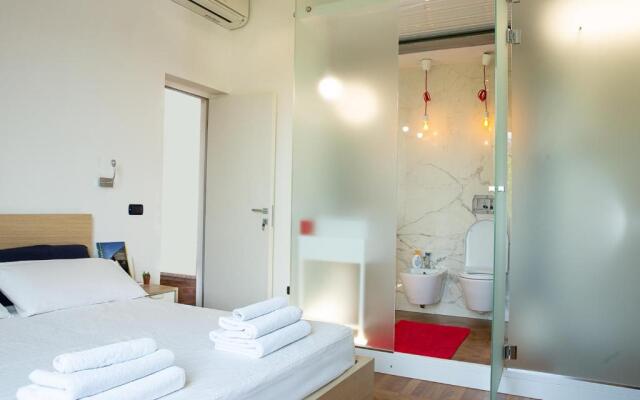 Room in Rome Isole