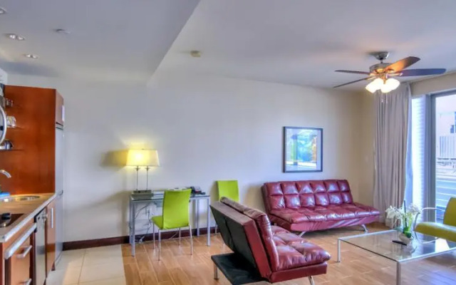 Congress Hotel by Miavac