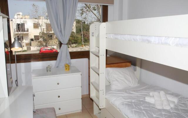 Kato Paphos Apt 400m To The Beach