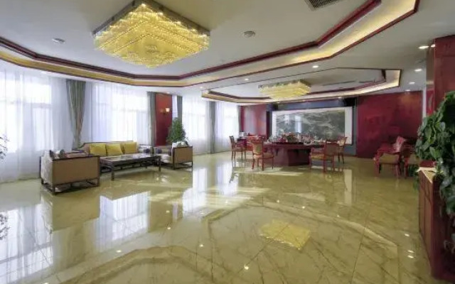 Dingsheng Hotel